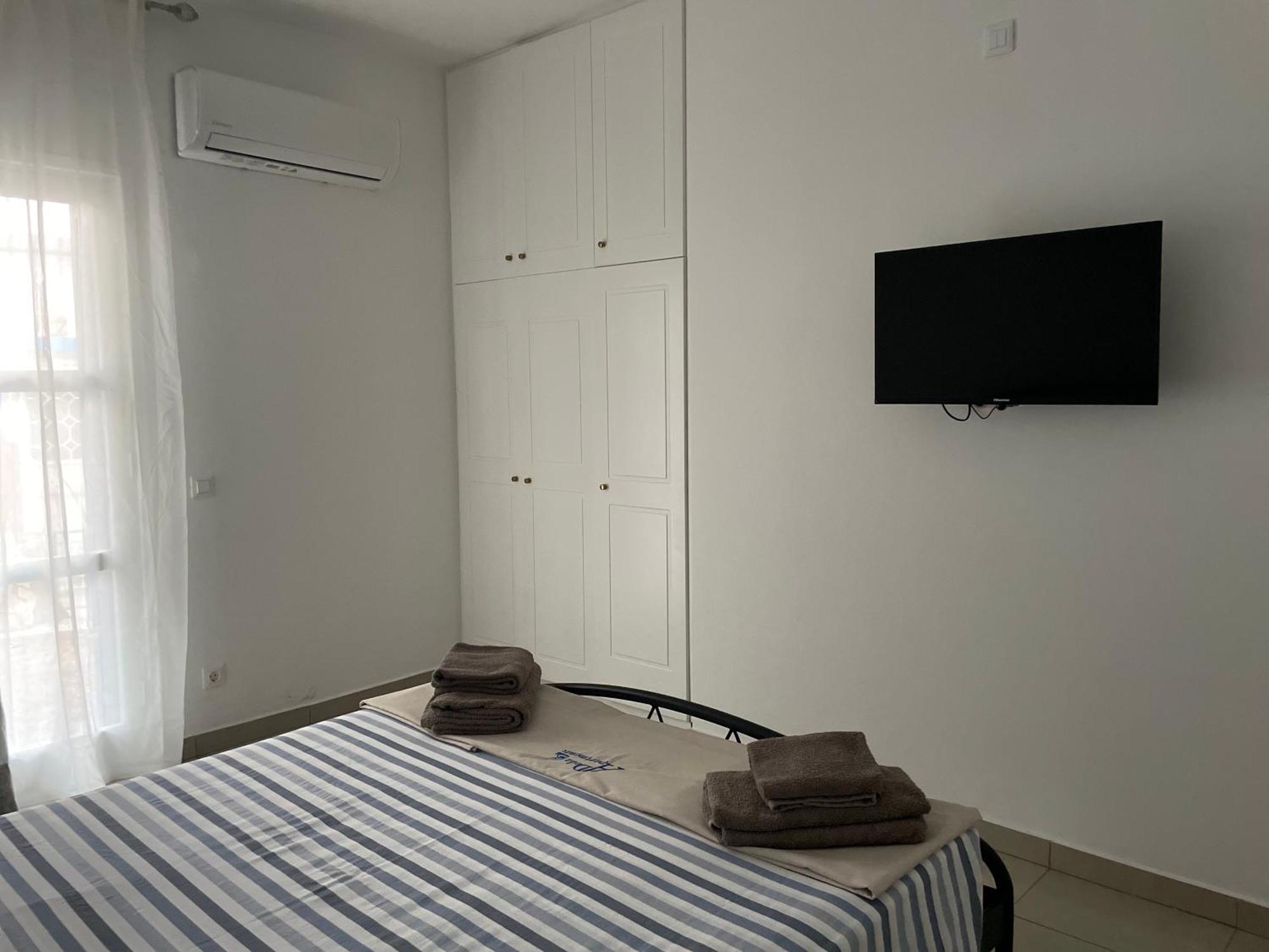 Deda Apartments Livadia  Екстериор снимка