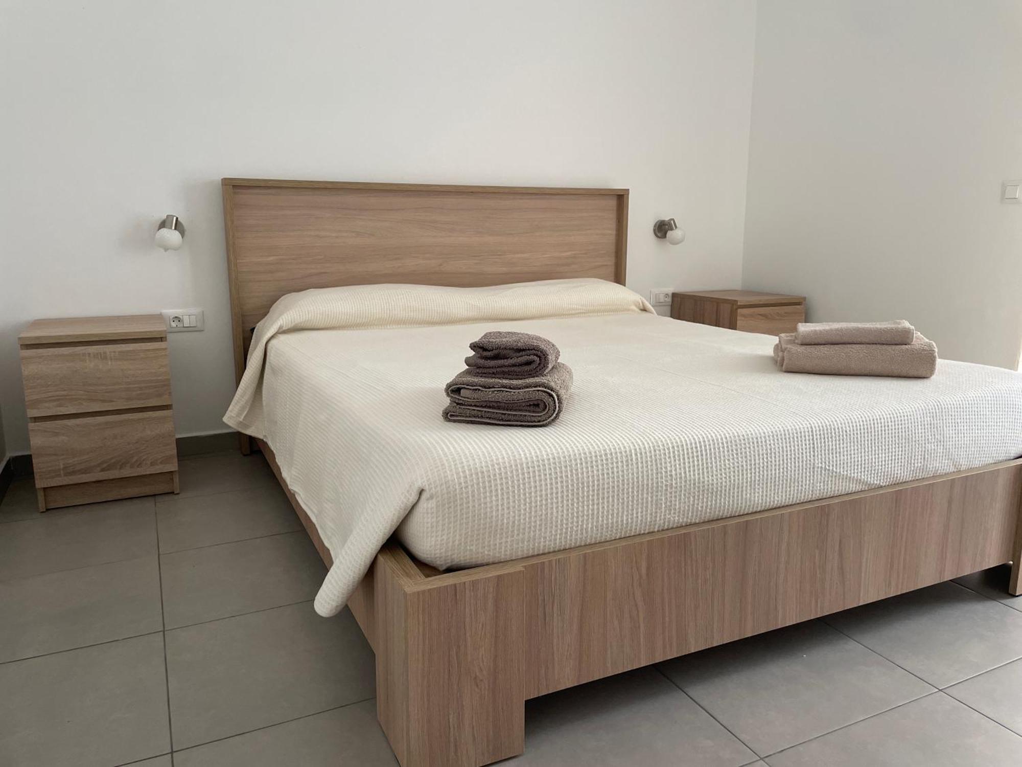 Deda Apartments Livadia  Екстериор снимка