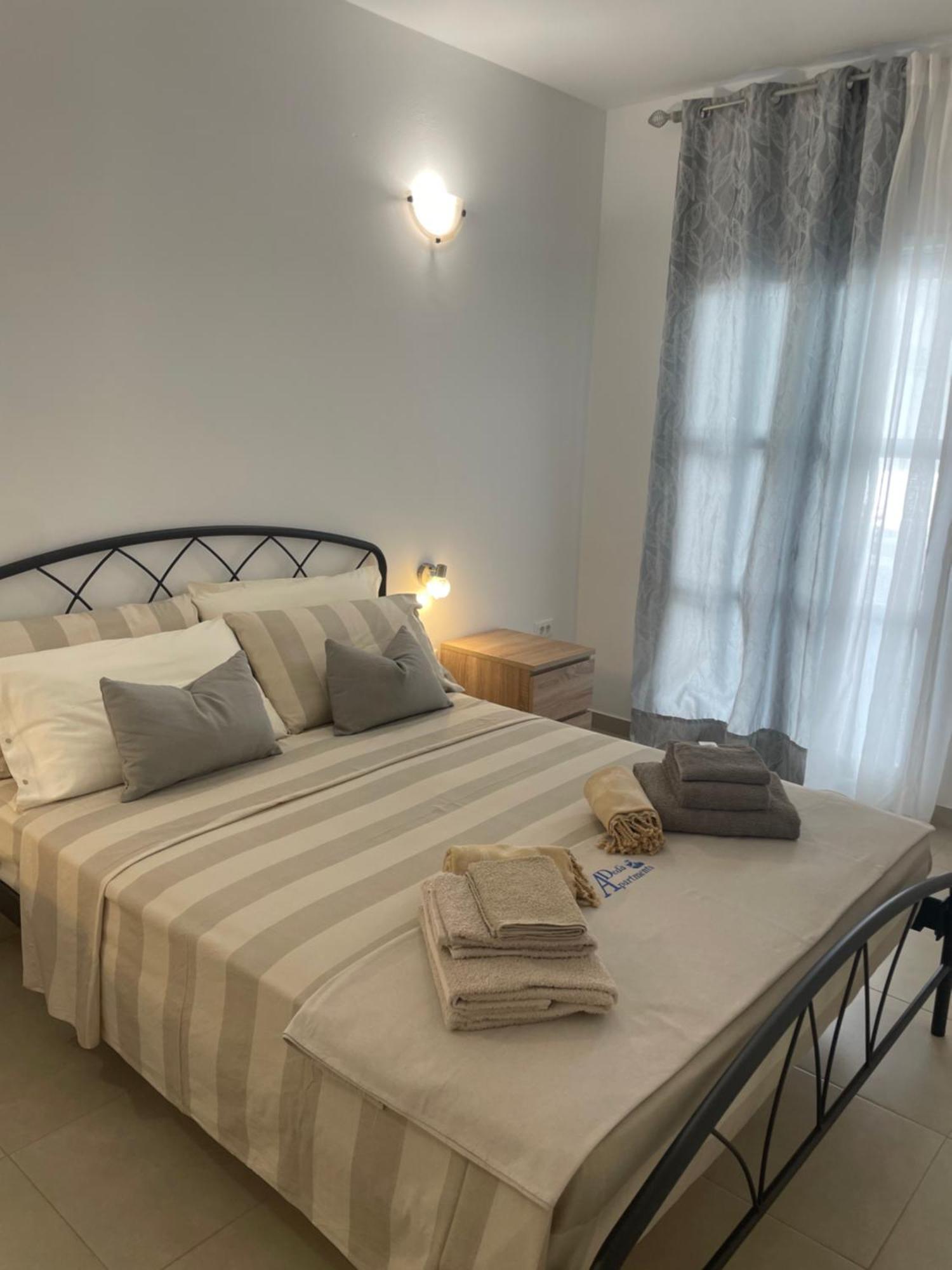 Deda Apartments Livadia  Екстериор снимка